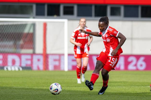 Bernadette Amani 15 FC Bayern Muenchen , FC Bayern Frauen Muenchen 1 FC Nuernberg, Google Pixel Frauenbundesliga, 22 Spieltag, 28 03 26 DFB regulations prohibit any use of photographs as image sequences and or quasi video kolbert press Muenchen Bayern Germany Copyright: xkolbert-press UlrichxGamelx