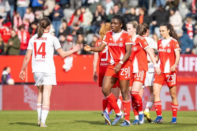 Edna Imade 29 FC Bayern Muenchen says goodbye to Marlene Lindner 14 1 FC Nuernberg , FC Bayern Frauen Muenchen 1 FC Nuernberg, Google Pixel Frauenbundesliga, 22 Spieltag, 28 03 26 DFB regulations prohibit any use of photographs as image sequences and or quasi video kolbert press Muenchen Bayern Germany Copyright: xkolbert-press UlrichxGamelx