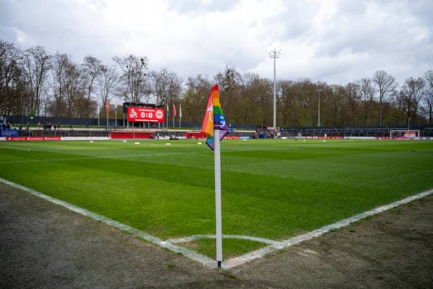 Germany Soccer Google Pixel Womens Bundesliga 2025 2026 1 FC Köln vs Eintracht Frankfurt 22 Matchday Franz Kremer Stadium Cologne The corner flag at the edge of the pitch, sports venue Copyright: xOrhanxHabashx