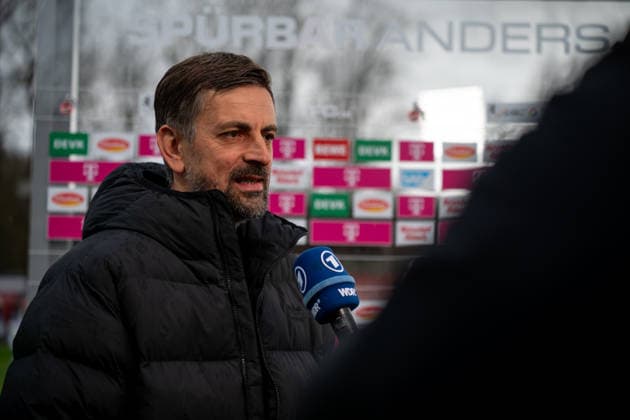 Germany Soccer Google Pixel Womens Bundesliga 2025 2026 1 FC Köln vs Eintracht Frankfurt 22 Matchday Franz Kremer Stadium Cologne on TV Interview before the match Niko Arnautis Head Coach, Eintracht Frankfurt Copyright: xOrhanxHabashx