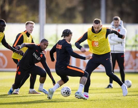 Football, Netherlands national team, Training