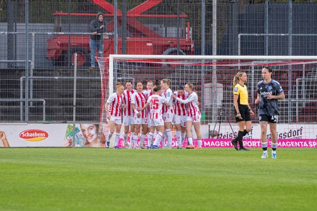 Germany Soccer Google Pixel Women Bundesliga 2025 2026 1 FC Köln vs Eintracht Frankfurt 22 Matchday Franz Kremer Stadium Cologne Goal and goal celebration to 1 0 by Marina Hegering 1 FC Köln, 33 Joy, emotions, jubilation, enthusiasm, happy, celebrate Copyright: xOrhanxHabashx