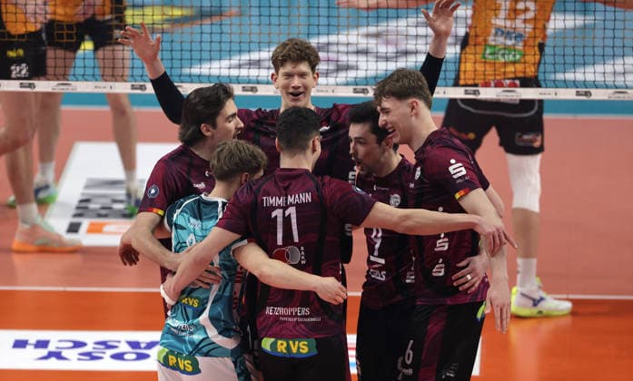 KW celebrates after winning points Joy Emotion Cheers Sport Volleyball Bundesliga Playoff Quarterfinals Men Season 2025 2026 28 03 2026 BR Volleys Berlin BRV vs Netzhoppers KW Königswusterhausen