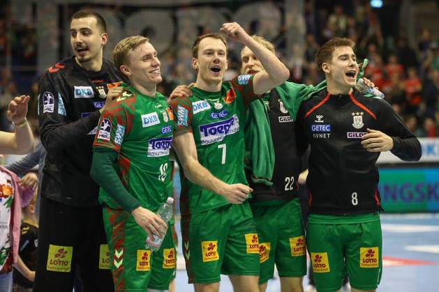 28 03 2026, xtgx, Handball, Daikin HBL, SC Magdeburg Füchse Berlin v l Matej Mandic Magdeburg, 12 , Gisli Thorgeir Kristjansson Magdeburg, 10 , Felix Claar Magdeburg, 7 , Matthias Musche Magdeburg, 6 , Manuel Zehnder Magdeburg, 8 Celebrating the victory, cheering after the end of the game Magdeburg