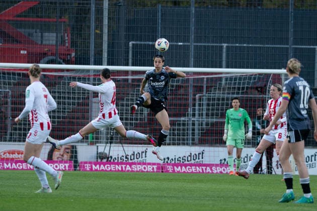 COLOGNE, GERMANY - MARCH 28: Sara Doorsoun (23 Eintracht Frankfurt Frauen) during the Google Pixel Frauen-Bundesliga between 1. FC Köln and Eintracht Frankfurt at Franz-Kremer-Stadion on March 28, 2026 in Cologne, Germany. (Photo by Qianru Zhang Press Photo) Copyright: xQianruxZhang SPPx Sportspressphoto_SPR120117