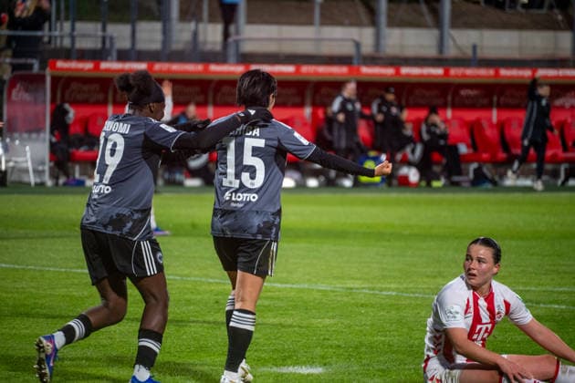 Germany Soccer Google Pixel Women Bundesliga 2025 2026 1 FC Köln vs Eintracht Frankfurt 22 Matchday Franz Kremer Stadium Cologne Goal and goal celebration to 2 1 by Remina Chiba Eintracht Frankfurt, 15 joy, emotions, jubilation, enthusiasm, happy, celebrate Copyright: xOrhanxHabashx