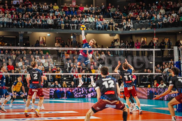 Volleyball Men Season 2025 2026 Volleyball Bundesliga Playoff Quarterfinals SVG Lüneburg vs WWK Volleys Herrsching 28 03 2026 Jackson Howe 6 SVG Lüneburg attacks without a block
