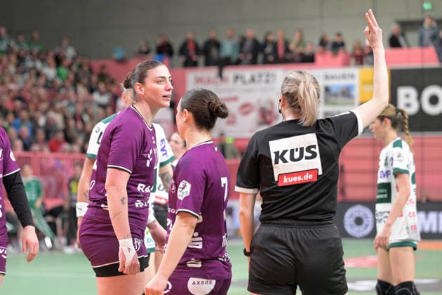 Gabriela Clausson Bitolo TusSies Metzingen, 22 gets a 2 minutes time penalty TusSies Metzingen vs FrischAuf Goeppingen , Handball, Alsco HBF, 21 League Matchday, Season 2025 2026, 28 03 2026 TusSies Metzingen vs FrischAuf Goeppingen , Handball, Alsco HBF, 21 League Matchday, Season 2025 2026, 28 03 2026 Tuebingen Copyright: xEibner-Pressefoto TobiasxBaurx EP_TBR