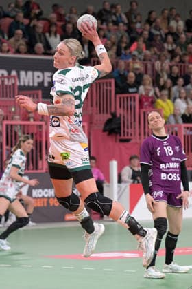 Luisa Schulze FrischAuf Goeppingen, 33 at the throw goal TusSies Metzingen vs FrischAuf Goeppingen , Handball, Alsco HBF, 21 League match day, Season 2025 2026, 28 03 2026 TusSies Metzingen vs FrischAuf Goeppingen , Handball, Alsco HBF, 21 League match day, Season 2025 2026, 28 03 2026 Tuebingen Copyright: xEibner-Pressefoto TobiasxBaurx EP_TBR