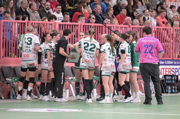 Time Out FrischAuf Goeppingen TusSies Metzingen vs FrischAuf Goeppingen , Handball, Alsco HBF, 21 League Matchday, Season 2025 2026, 28 03 2026 TusSies Metzingen vs FrischAuf Goeppingen , Handball, Alsco HBF, 21 League Matchday, Season 2025 2026, 28 03 2026 Tuebingen Copyright: xEibner-Pressefoto TobiasxBaurx EP_TBR
