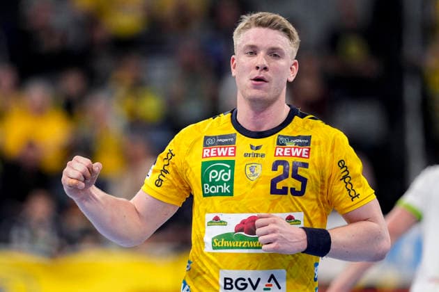 Goalscorer Haukur Thrastarson RNL, 25 , player of Rhein Neckar Löwen, celebrates a goal, cheers, cheer, goal celebration, celebrate the goal, goal, celebration, cheers about the goal, joy, joy, rejoices, optimistic, positive, game scene, highlight, single picture, single photo, action, action, 28 03 2026, Mannheim Germany , Handball, Bundesliga, Rhein Neckar Löwen HSG Wetzlar xozx