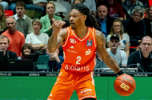 Chemnitz, Germany March 28, 2026 1 BBL 2025 2026 Niners Chemnitz vs EWE Baskets Oldenburg In the picture Nike Sibande 99 Copyright: xFotostandx xNachtigallx