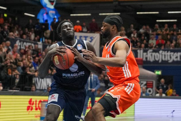 Khyrhi Thomas Syntainics MBC, 00 starts an attack Syntainics MBC vs Rasta Vechta, Basketball, 1 Basketball Bundesliga, Matchday 26, Season 2025 2026, 28 03 2026 Syntainics MBC vs Rasta Vechta, Basketball, 1 Basketball Bundesliga, Matchday 26, Season 2025 2026, 28 03 2026 Weissenfels Copyright: xEibner-Pressefoto PiaxSchindlerx EP_PSR