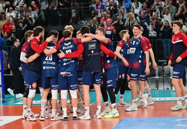 GER 1 VBL, Play Off quarterfinals, SVG Lueneburg vs WWK Volleys Herrsching 28 03 2026, GER 1 VBL, PLay Off quarterfinals, SVG Lueneburg vs WWK Volleys Herrsching, in the picture the Lueneburg team celebrates the victory nordphotoxGmbH xWitke nph00002