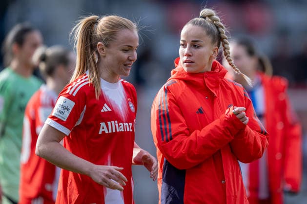 Glodis Perla Viggosdottir FC Bayern Muenchen Frauen, 04 and Giulia Gwinn FC Bayern Muenchen Frauen, 07 are happy about the victory GER, FC Bayern Muenchen Frauen vs 1 FC Nuernberg, Fußball, Google Pixel Frauen Bundesliga, 22 Spieltag, Saison 2025 2026, 28 03 2026 DFL DFB REGULATIONS PROHIBIT ANY USE OF PHOTOGRAPHS as IMAGE SEQUENCES and or QUASI VIDEO GER, FC Bayern Muenchen Frauen vs 1 FC Nuernberg, Football, Google Pixel Frauen Bundesliga, 22 Spieltag, Saison 2025 2026, 28 03 2026 Muenchen Copyright: xEibner-Pressefoto HeikexFeinerx EP_HFR