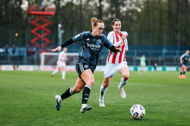 Google Pixel Frauen Bundesliga 1 FC Köln Eintracht Frankfurt 28 03 2026 Lisanne Grawe Eintracht Frankfurt, 8 am Ball Google Pixel Frauen Bundesliga 1 FC Köln Eintracht Frankfurt Köln, Franz Kremer Stadion 28 03 2025 DFB REGULATIONS PROHIBIT ANY USE OF PHOTOGRAPHS AS IMAGE SEQUENCES AND OR QUASI VIDEO Copyright: xBEAUTIFULxSPORTS Freisenx