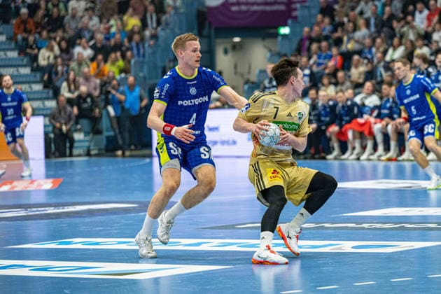 Daikin Handball Bundesliga, VfL Gummersbach TSV Hannover Burgdorf, 28 03 2026 Ellidi Vidarsson VfL Gummersbach, 4 , Leif Tissier TSV Hannover Burgdorf 7 , Daikin Handball Bundesliga, VfL Gummersbach TSV Hannover Burgdorf, 28 03 2026 Copyright: xBEAUTIFULxSPORTS Erlhofx