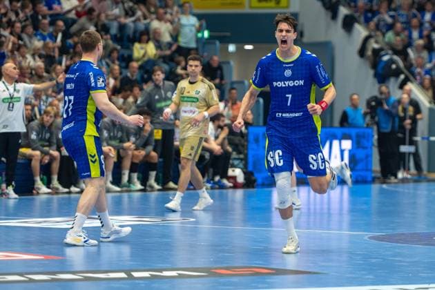 Julian Koester, Backcourt, VfL Gummersbach 7 , VfL Gummersbach vs TSV Hannover Burgdorf, Daikin Handball Bundesliga, Men , 26 Matchday, 28 03 2026 Gummersbach NRW Germany Copyright: xkolbert-press MartinxWdziecznyx