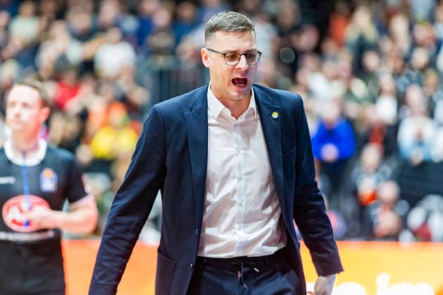 28 03 2026, xomx, Basketball easyCredit BBL Bundesliga, NINERS Chemnitz EWE Baskets Oldenburg v l Lazar Spasic EWE Baskets Oldenburg Head Coach Portrait, Portraet, Chemnitz