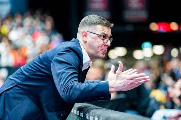 28 03 2026, xomx, Basketball easyCredit BBL Bundesliga, NINERS Chemnitz EWE Baskets Oldenburg v l Lazar Spasic EWE Baskets Oldenburg Head Coach Portrait, Portraet, Chemnitz