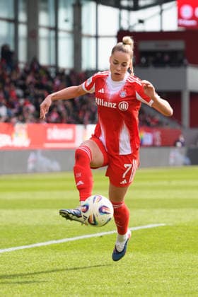 MUNICH, GERMANY - MARCH 28: Giulia Gwinn (7 FC Bayern Munich) during the Google Pixel Frauen-Bundesliga match between FC Bayern Munich and 1. FC Nuremberg at FC Bayern Campus Munich, Germany. Copyright: xSvenxBeyrich SPPx Sportspressphoto_SPR120593