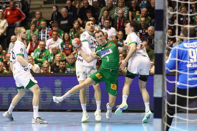 28 03 2026, xtgx, Handball, Daikin HBL, SC Magdeburg Füchse Berlin v l Felix Claar Magdeburg, 7 wirft Tor, Torschuetze, erzielt Tor, Treffer, scores the goal Magdeburg