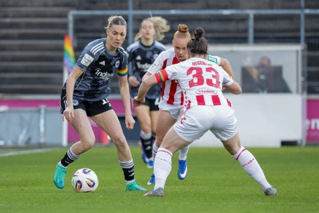 28 03 2026, xgrfx, Fußball Google Pixel Frauen Bundesliga, 1 FC Köln Eintracht Frankfurt v l Laura Freigang Eintracht Frankfurt , Marina Hegering 1 FC Köln DFL DFB REGULATIONS PROHIBIT ANY USE OF PHOTOGRAPHS as IMAGE SEQUENCES and or QUASI VIDEO Köln