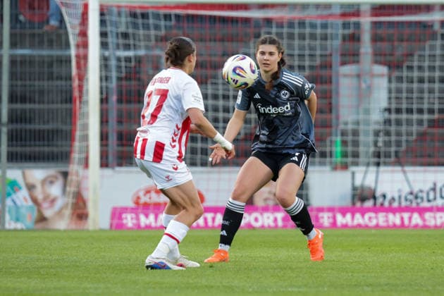 28 03 2026, xgrfx, Soccer Google Pixel Women Bundesliga, 1 FC Köln Eintracht Frankfurt v l Laura Feiersinger 1 FC Köln , Noemi Ivelj Eintracht Frankfurt DFL DFB REGULATIONS PROHIBIT ANY USE OF PHOTOGRAPHS as IMAGE SEQUENCES and or QUASI VIDEO Köln