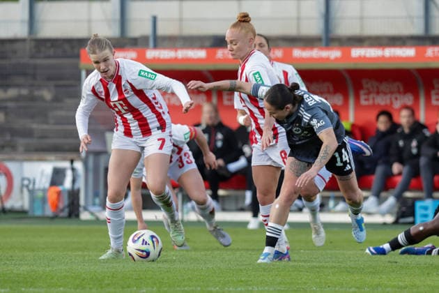 28 03 2026, xgrfx, Fußball Google Pixel Frauen Bundesliga, 1 FC Köln Eintracht Frankfurt v l Anna Lena Stolze, Laura Vogt 1 FC Köln , Geraldine Reuteler Eintracht Frankfurt DFL DFB REGULATIONS PROHIBIT ANY USE OF PHOTOGRAPHS as IMAGE SEQUENCES and or QUASI VIDEO Köln