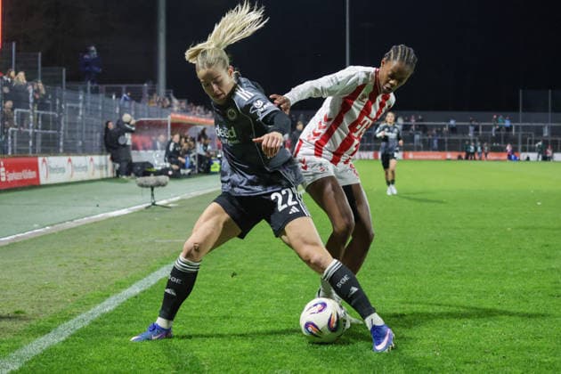 28 03 2026, xgrfx, Fußball Google Pixel Frauen Bundesliga, 1 FC Köln Eintracht Frankfurt v l Nadine Riesen Eintracht Frankfurt , Lydia Andrade 1 FC Köln DFL DFB REGULATIONS PROHIBIT ANY USE OF PHOTOGRAPHS as IMAGE SEQUENCES and or QUASI VIDEO Köln