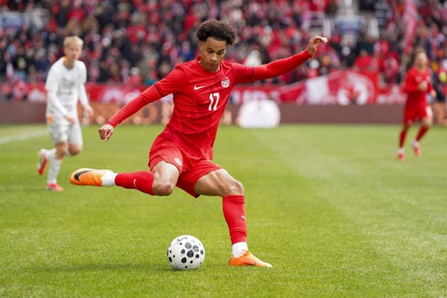 Canada v Iceland - International Friendly, Länderspiel, Nationalmannschaft Match Tajon Buchanan 17 of Canada dribble the ball during the International Friendly match between Canada and Iceland at BMO Filed. on March 28, 2026 in Toronto, Ontario. (Photo by Leonardo Ramirez Eyepix Group) Copyright: xLeonardoxRamirezx xEyepixxGroupx LR28032025-00343