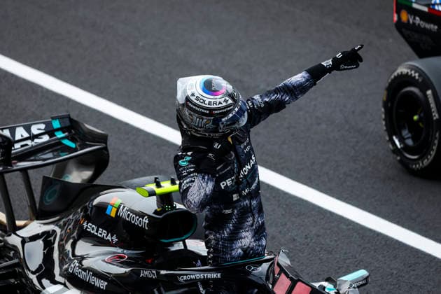 F1 - JAPANESE GRAND PRIX 2026 KIMI ANTONELLI Andrea (ita), Mercedes AMG F1 Team W16, portrait, Parc ferme during the Formula 1 Japanese Grand Prix 2026, 3rd round of the 2026 Formula One World Championship, WM, Weltmeisterschaft from March 27 to 29, 2026 on the Suzuka Circuit, in Suzuka, Japan - SuzukaJapan  Copyright: xDPPIx
