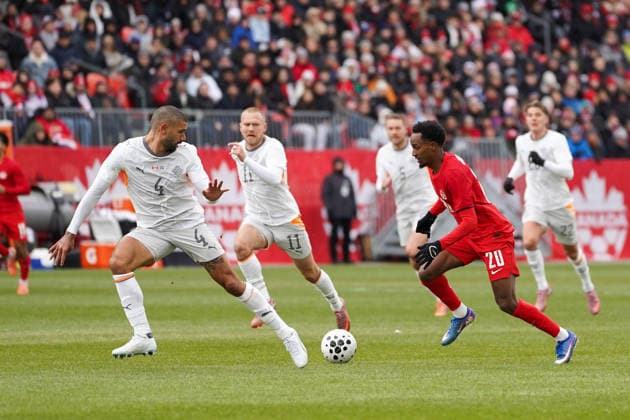 March 28, 2026, Toronto, Ontario, Canada: Ali Ahmed 20 of Canada and Victor PoÂ¡lsson 4 of Iceland battle for the ball during the International Friendly, Länderspiel, Nationalmannschaft match between Canada and Iceland at BMO Filed. on March 28, 2026 in Toronto, Ontario. Canada V Iceland - International Friendly Match  - ZUMAe321 20260328_zsa_e321_051 Copyright: xLeonardoxRamirezx
