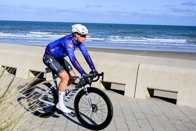 In Flanders Fields From Middelkerke to Wevelgem 2026 Cycling Race WEVELGEM, BELGIUM - MARCH 29 : Philipsen Jasper (BEL) of Alpecin Premier Tech before the start of the race during the 88th edition of In Flanders Fields From Middelkerke to Wevelgem an UCI World Tour 1.UWT one day cycling road race for Men Elite of 240 km with start in Middelkerke and finish in Wevelgem on March 29, 2026 in Wevelgem, Belgium, 29 03 2026 ( Motordriver Guy De Vuyst - Wevelgem Belgium  Copyright: xJanxDexMeuleneirx