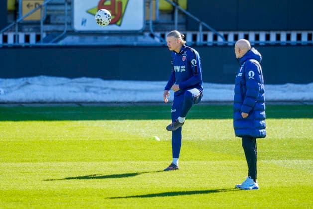 Men s national football team, press conference with national team manager Stale Solbakken Lillestrom , Norway 20260329 Erling Braut Haaland during the Norwegian men s national football team training at Arasen stadium Photo Fredrik Varfjell NTB Lillestrom Norway EDITORIAL USE ONLY RESTRICTED USE FOR BETTING COMPANIES  Copyright: xFredrikxVarfjellx xNTBx