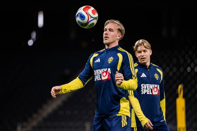 260329 Herman Johansson and Daniel Svensson of the Swedish national football team at a training session on March 29, 2026 in Stockholm Photo Johanna Säll BILDBYRAN kod JL JL0610 fotboll football soccer fotball vm kval kval fifa world cup qualifier qualifier träning practice training sverige sweden sverige a bbeng  Copyright: JOHANNAxSÄLL BB260329BB676