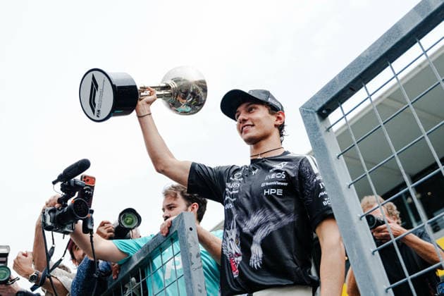 F1 Japanese GP - Andrea Kimi Antonelli Celebrates Victory ANDREA KIMI ANTONELLI (ITA) of Mercedes-AMG PETRONAS Formula One Team CELEBRATION PIT LANE on Sunday during the 2026 Formula 1 ARAMCO Japanese Grand Prix at the Suzuka International Circuit on March 29, 2026. Photo by Tan Jun Da ABACAPRESS.COM Suzuka Japan  Copyright: xJunxDaxTan ABACAx