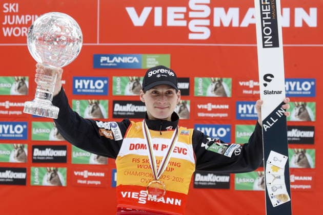 FIS Ski jumping, Skispringen, Ski, nordisch World Cup in Planica Domen Prevc of Slovenia celebrates with the men s ski jumping World Cup overall crystal globe trophy at the FIS Ski Jumping World Cup in Planica, Slovenia, 29 March 2026. PLANICA Slovenia  Copyright: xANTONIOxBATx
