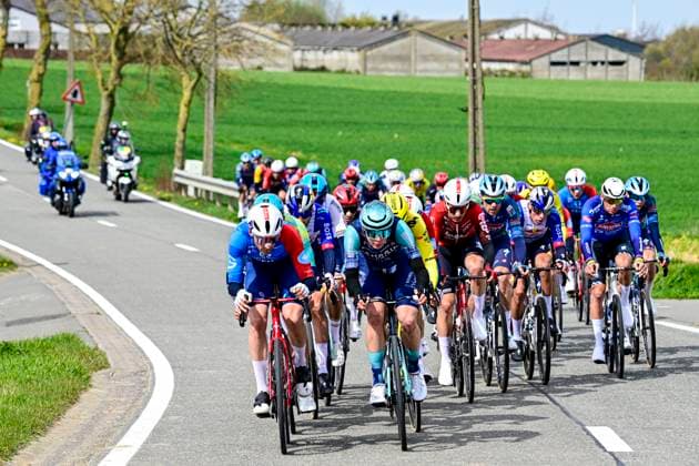 In Flanders Fields From Middelkerke to Wevelgem 2026 Cycling Race WEVELGEM, BELGIUM - MARCH 29 : Rider of Bahrain - Victorious in action during the 88th edition of In Flanders Fields From Middelkerke to Wevelgem an UCI World Tour 1.UWT one day cycling road race for Men Elite of 240 km with start in Middelkerke and finish in Wevelgem on March 29, 2026 in Wevelgem, Belgium, 29 03 2026 ( Motordriver Guy De Vuyst - Wevelgem Belgium  Copyright: xJanxDexMeuleneirx