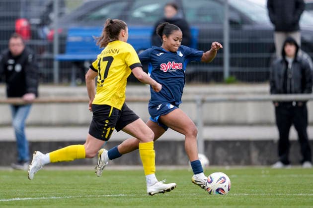 v li Sara Hofmann Weinberg, 17 , Maimouna Stein TSG II, 11 , duel, duel, tackle, tackling, dynamics, action, action, 29 03 2026, St Leon Rot Germany , Football, Women, Regionalliga Süd, TSG 1899 Hoffenheim U20 SV 67 Weinberg, 29 03 2026, St Leon Rot Germany , Soccer, Women, Regionalliga Süd, TSG 1899 Hoffenheim U20 SV 67 Weinberg, DFB DFL REGULATIONS PROHIBIT ANY USE OF PHOTOGRAPHS AS IMAGE SEQUENCES AND OR QUASI VIDEO xozx
