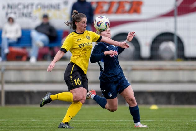 v li Meike Bohn Weinberg, 16 , Nadine Bitzer TSG II, 15 , duel, duel, tackle, tackling, dynamics, action, action, 29 03 2026, St Leon Rot Germany , Football, Women, Regionalliga Süd, TSG 1899 Hoffenheim U20 SV 67 Weinberg, 29 03 2026, St Leon Rot Germany , Soccer, Women, Regionalliga Süd, TSG 1899 Hoffenheim U20 SV 67 Weinberg, DFB DFL REGULATIONS PROHIBIT ANY USE OF PHOTOGRAPHS AS IMAGE SEQUENCES AND OR QUASI VIDEO xozx