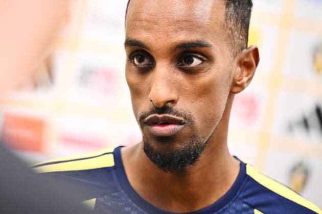 STOCKHOLM 20260329 Taha Ali at a press conference after Sunday s training with the national football team at Strawberry Arena ahead of the playoff final against Poland STOCKHOLM SWEDEN x10090x  Copyright: xClaudioxBresciani TTx THE NATIONAL FOOTBALL TEAM TRAINS BEFORE THE PLAYOFF FINAL