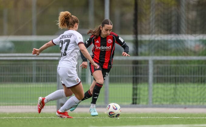 GER, Frankfurt, Eintracht Frankfurt II vs FC Ingolstadt, 2 Womens Bundesliga, Football, DFB, Season 2025 2026, Stadion am Brentanobad, 21 Matchday in the picture from l Leonie Haberäcker FC Ingolstadt Women 27 , Emma Memminger Eintracht Frankfurt II 32 DFB DFL REGULATIONS PROHIBIT ANY USE OF PHOTOGRAPHS AS IMAGE SEQUENCES AND OR QUASI VIDEO, 29 03 2026 Copyright: HMBxMedia HendrikxHamelau