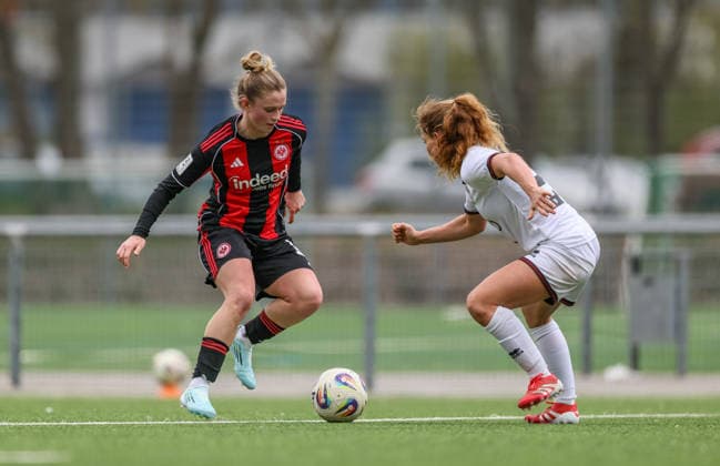 GER, Frankfurt, Eintracht Frankfurt II vs FC Ingolstadt, 2 Womens Bundesliga, Football, DFB, Season 2025 2026, Stadion am Brentanobad, 21 Matchday in the picture from l Marie Kleemann Eintracht Frankfurt 17 , Mara Winter FC Ingolstadt Women 2 DFB DFL REGULATIONS PROHIBIT ANY USE OF PHOTOGRAPHS AS IMAGE SEQUENCES AND OR QUASI VIDEO, 29 03 2026 Copyright: HMBxMedia HendrikxHamelau