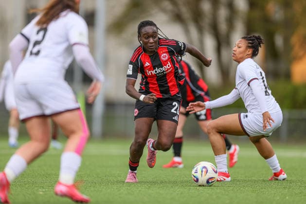 GER, Frankfurt, Eintracht Frankfurt II vs FC Ingolstadt, 2 Womens Bundesliga, Football, DFB, Season 2025 2026, Stadion am Brentanobad, 21 Matchday in picture f l Mira Arouna Eintracht Frankfurt II 28 , Melissa Kuya Strobel FC Ingolstadt Women 14 DFB DFL REGULATIONS PROHIBIT ANY USE OF PHOTOGRAPHS AS IMAGE SEQUENCES AND OR QUASI VIDEO, 29 03 2026 Copyright: HMBxMedia HendrikxHamelau