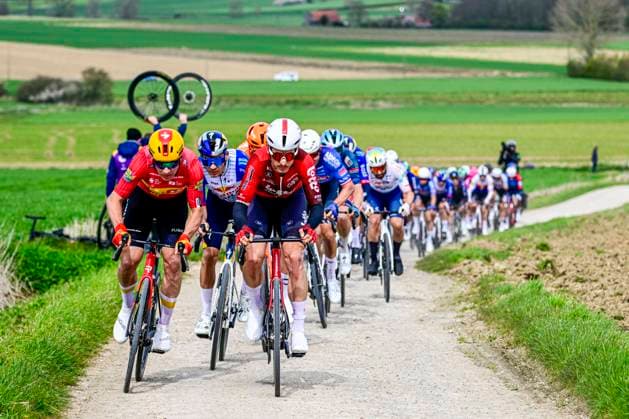 In Flanders Fields From Middelkerke to Wevelgem 2026 Cycling Race WEVELGEM, BELGIUM - MARCH 29 : Rider of Lotto Intermarche in action during the 88th edition of In Flanders Fields From Middelkerke to Wevelgem an UCI World Tour 1.UWT one day cycling road race for Men Elite of 240 km with start in Middelkerke and finish in Wevelgem on March 29, 2026 in Wevelgem, Belgium, 29 03 2026 ( Motordriver Guy De Vuyst - Wevelgem Belgium  Copyright: xJanxDexMeuleneirx