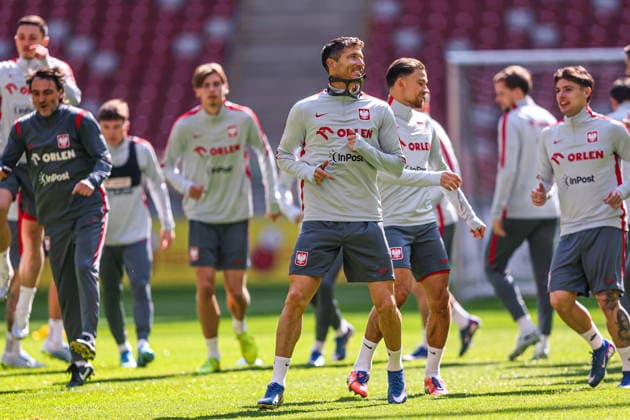 Football, World Cup qualifiers, Poland national team, Training