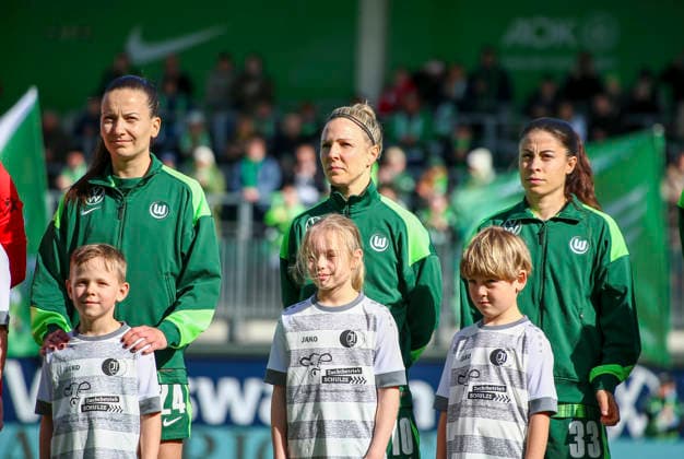 Germany Womens Bundesliga 2025 2026, 22 Matchday VfL Wolfsburg VS 1 FC Union Berlin AOK Stadion Wolfsburg Joelle Wedemeyer VfL Wolfsburg Women, 24 Svenja Huth VfL Wolfsburg Women, 10 Judit Pujols VfL Wolfsburg Women, 33 Wolfsburg Copyright: xAymanxAlahmedx