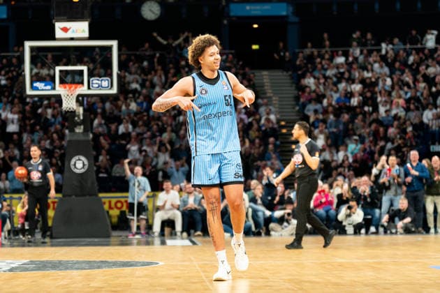 Zacharie Perrin Veolia Towers Hamburg, 52 cheers jubilation, GER, Veolia Towers Hamburg vs FC Bayern Muenchen Basketball, Basketball, Bundesliga, Matchday 22, Season 2025 2026, 29 03 2026 GER, Veolia Towers Hamburg vs FC Bayern Muenchen Basketball, Basketball, Bundesliga, Matchday 22, Season 2025 2026, 29 03 2026 Hamburg Copyright: xEibner-Pressefoto MaxxVincenx EP_MVN