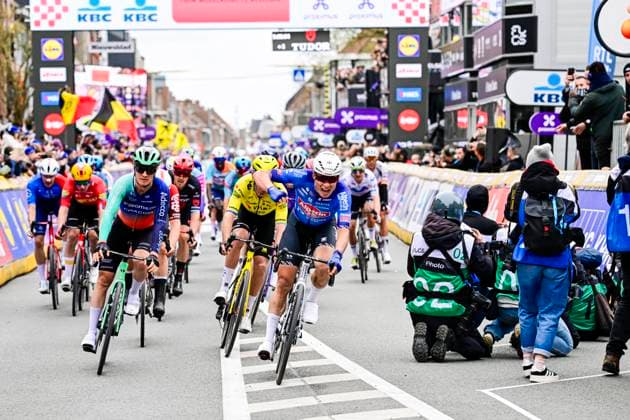 In Flanders Fields From Middelkerke to Wevelgem 2026 Cycling Race WEVELGEM, BELGIUM - MARCH 29 : Philipsen Jasper (BEL) of Alpecin Premier Tech celebrating during the 88th edition of In Flanders Fields From Middelkerke to Wevelgem an UCI World Tour 1.UWT one day cycling road race for Men Elite of 240 km with start in Middelkerke and finish in Wevelgem on March 29, 2026 in Wevelgem, Belgium, 29 03 2026 ( Motordriver Guy De Vuyst - Wevelgem Belgium  Copyright: xJanxDexMeuleneirx